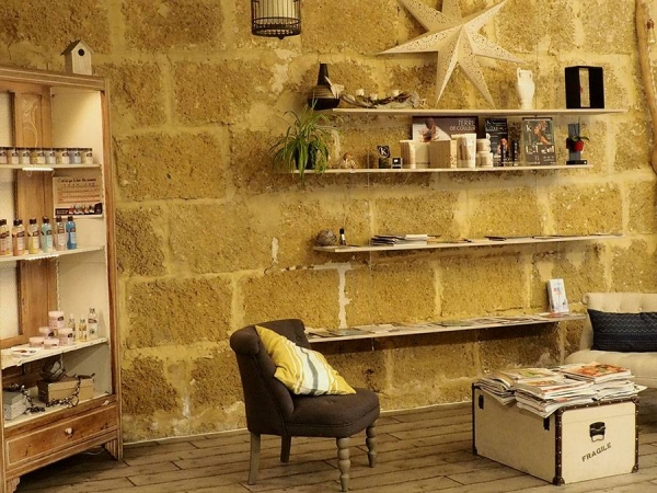 Galerie - Le Salon Bio - Coiffeur Salon-de-Provence - restaurant SALON-DE-PROVENCE